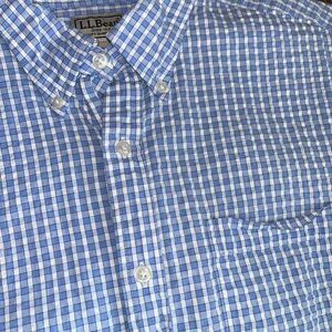 L.L. Bean Men’s Seersucker Short Sleeve Button Down Checkered Shirt Large Blue